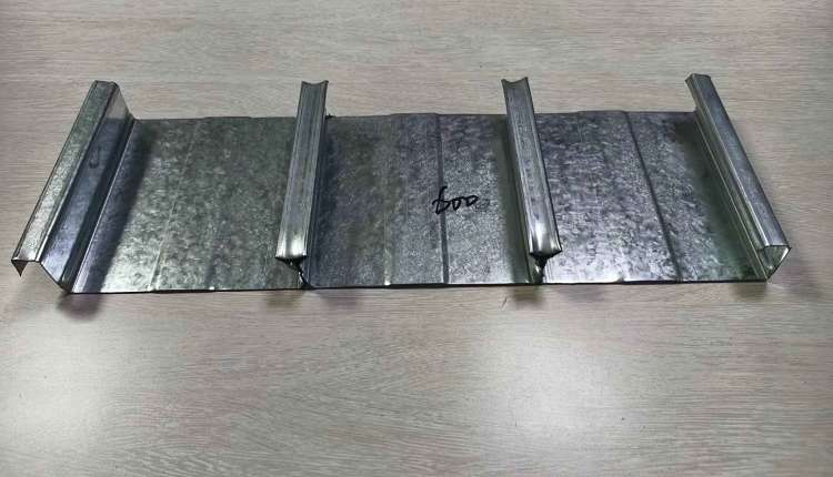 YXB48-200-600 閉口樓承板