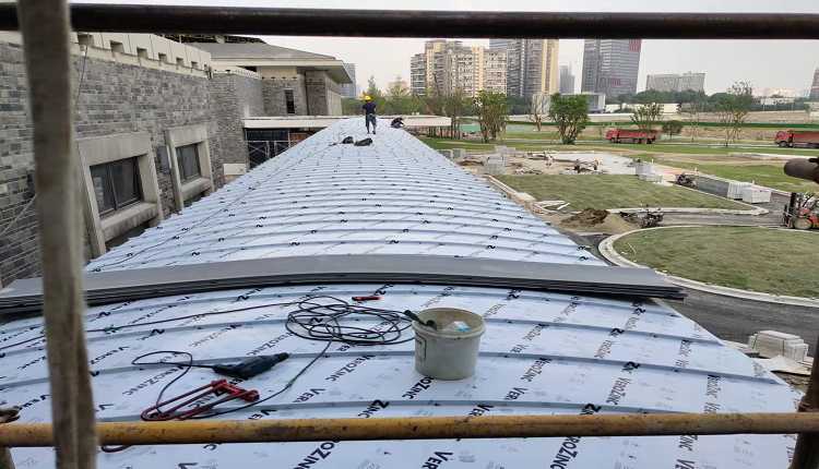 YX25-430鈦鋅板屋面工程項(xiàng)目